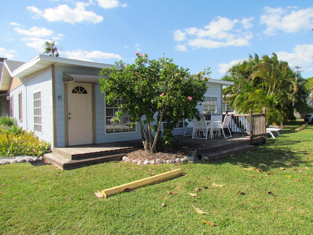 Pelican Post - Bradenton Beach Motel Dış mekan fotoğraf