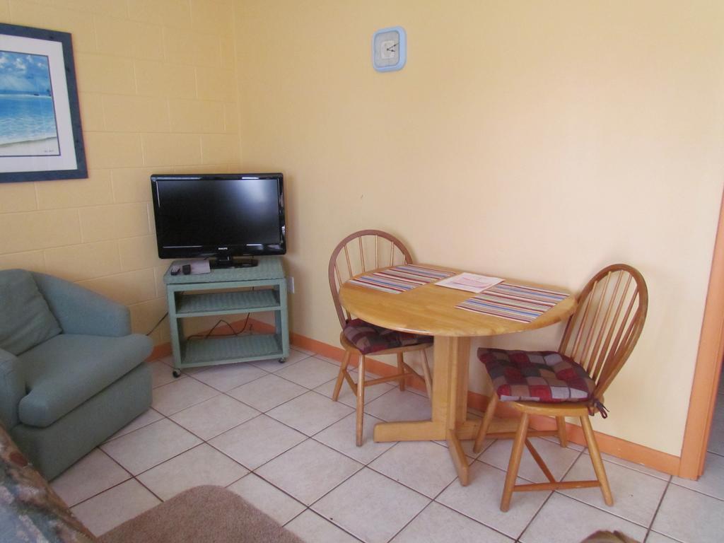 Pelican Post - Bradenton Beach Motel Dış mekan fotoğraf
